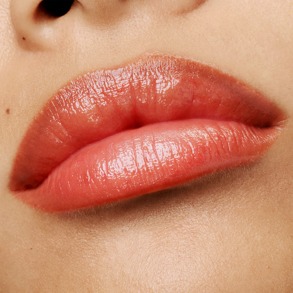 Model image of Tom Ford Soleil Lip Balm variant: Uninhibited