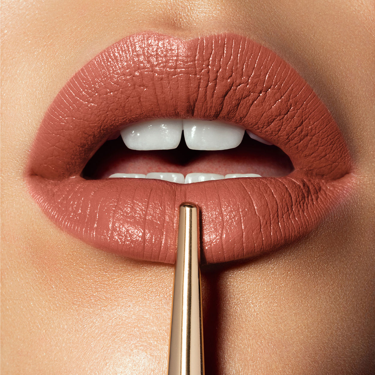 Model image of Hourglass Confession Ultra Slim High Intensity Lipstick Refill variant: WHEN I WAS