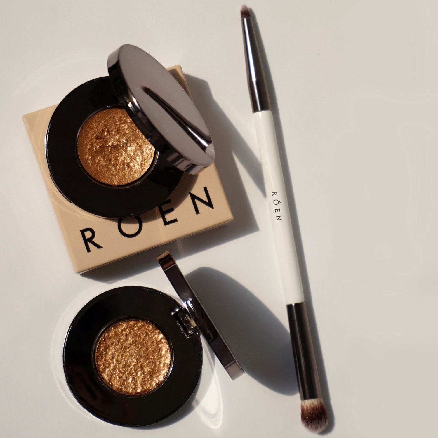 Róen Summer Disco . This product is in the color gold