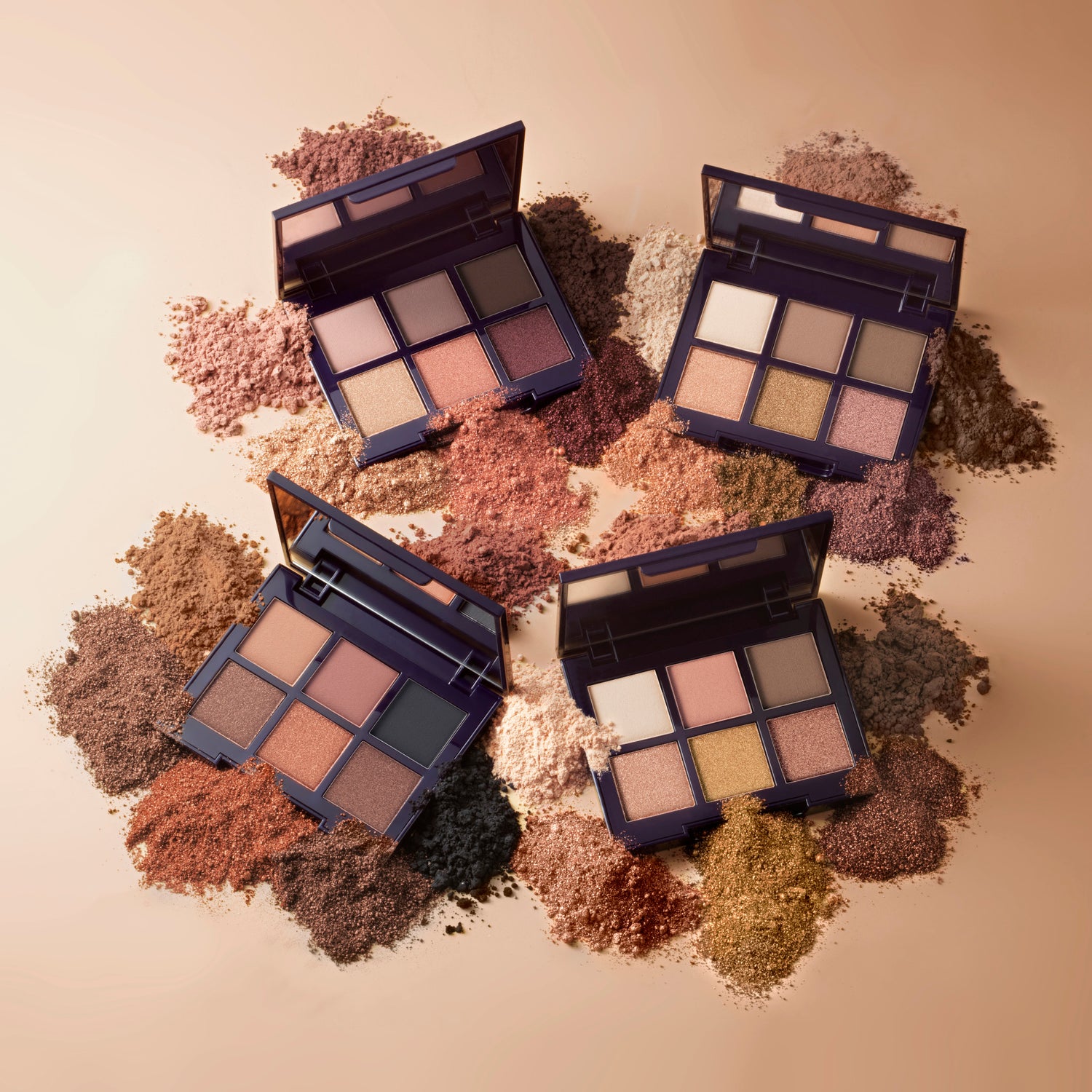 Kevyn Aucoin The Contour Eyeshadow Palette . This product is in the color multi