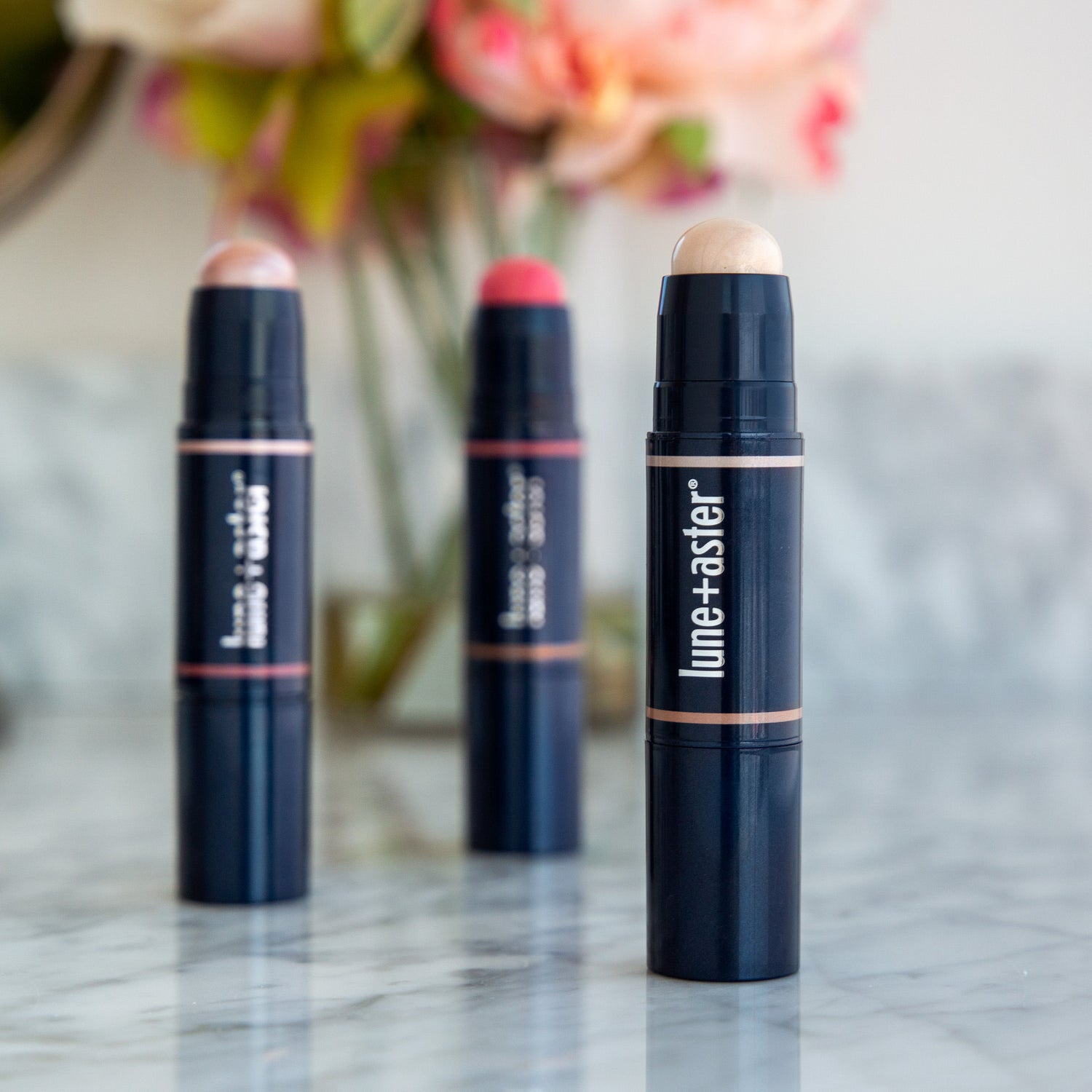 Lune+Aster Creamy Cheek Duo .
