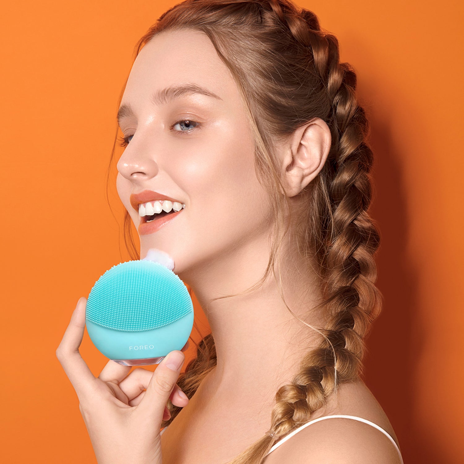 Foreo Luna Mini 3 Mint model image .