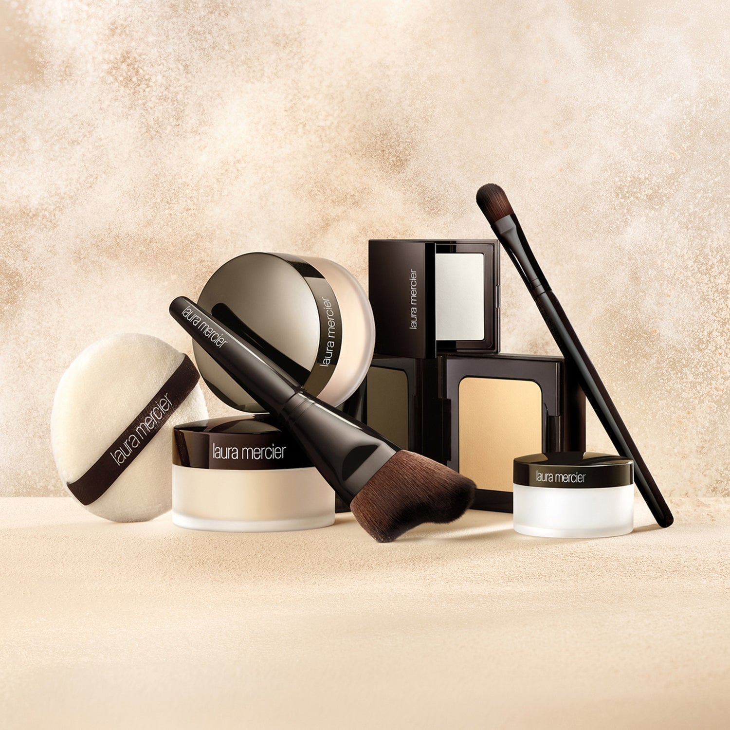 Laura Mercier Secret Blurring Powder for Under Eyes Color/Shade variant: Shade 1 swatch image . This product is for light complexions