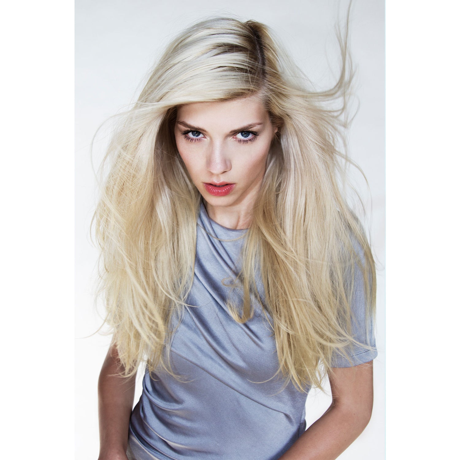 Model image of R+Co Sunset Blvd Daily Blonde Conditioner