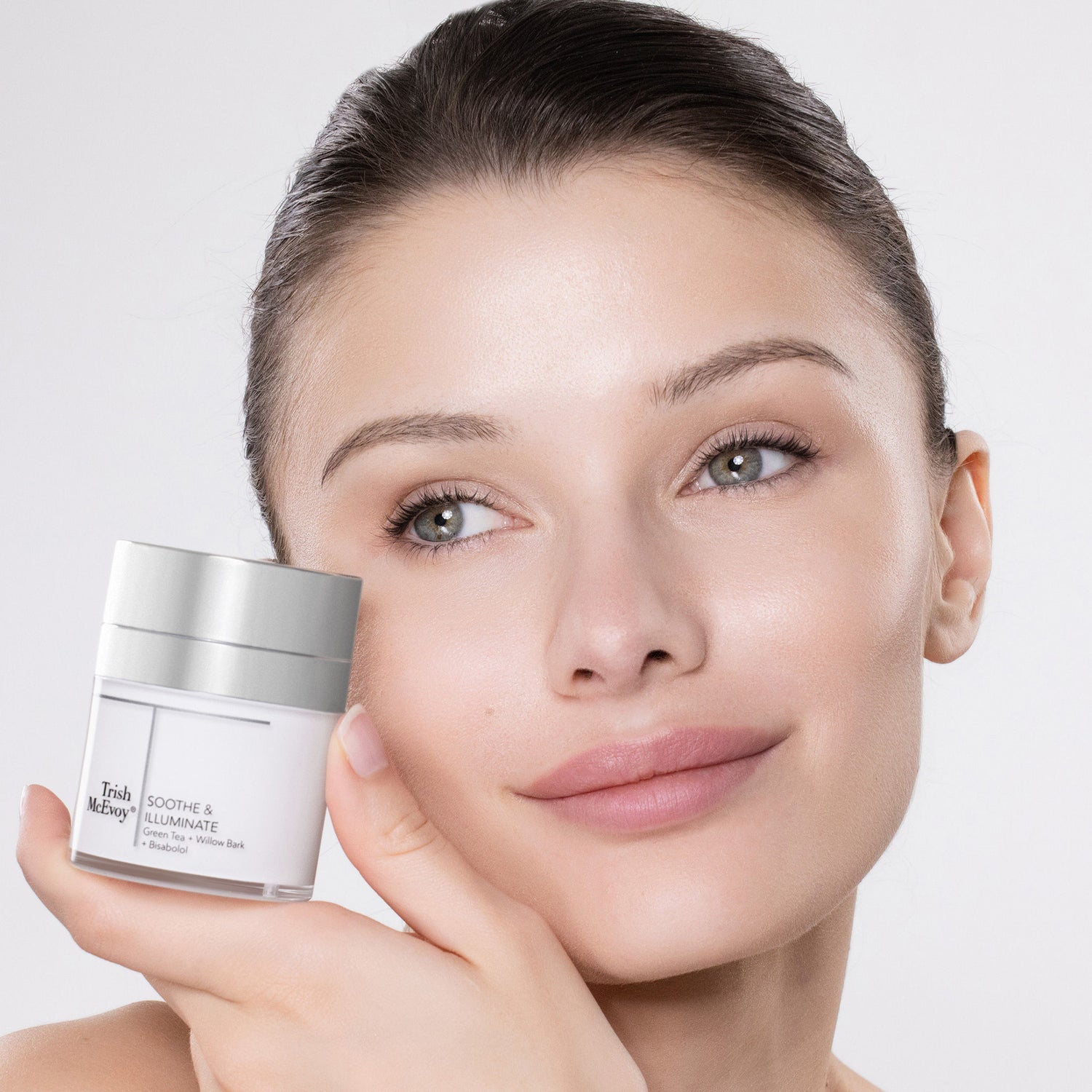 Model image of Trish McEvoy Beauty Booster Soothe and Illuminate Cream