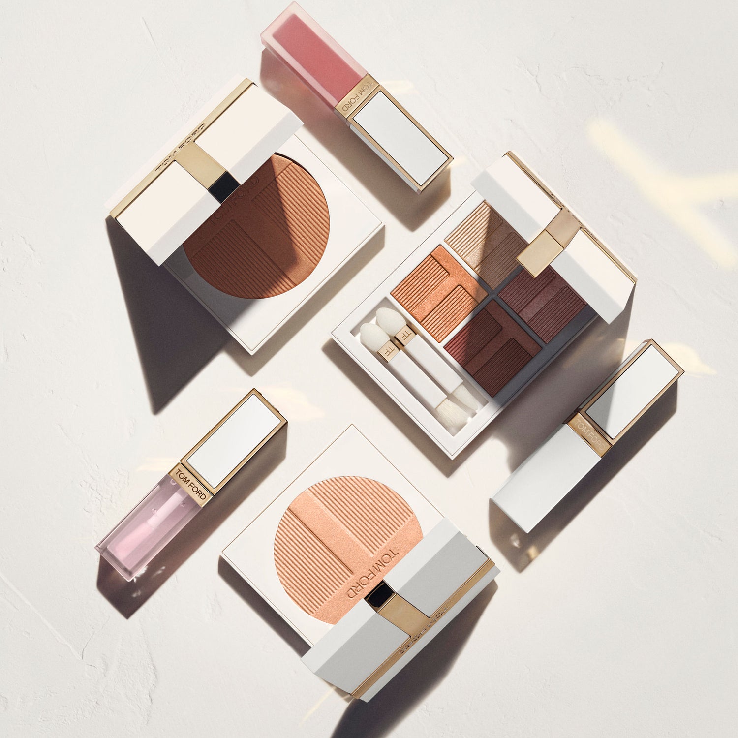 Image of product in the same collection as Tom Ford Soleil Bronzing Powder