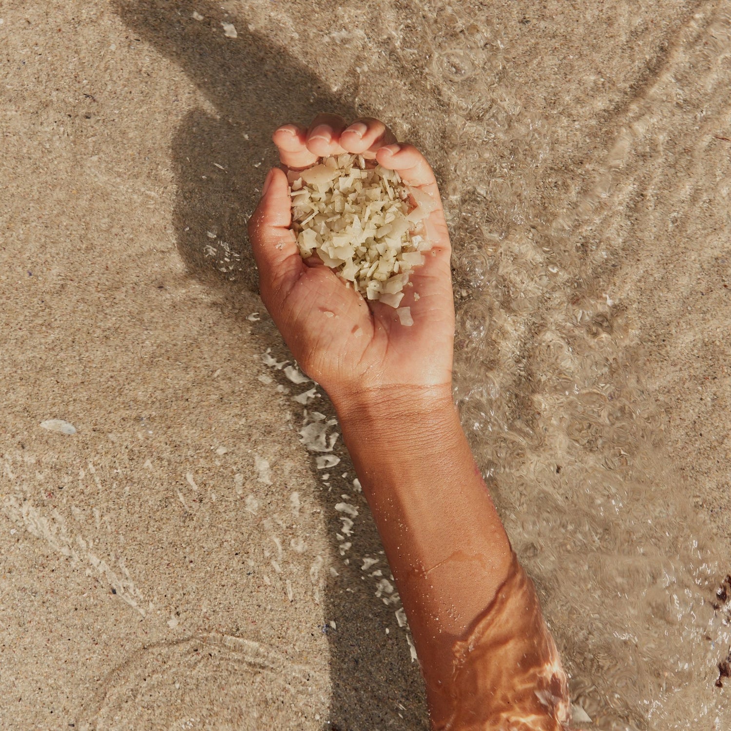 Lifestyle image of HigherDose Serotonin Soak