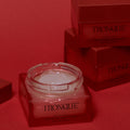 Lifestyle image of Tronque Neck and Décolletage Elixir