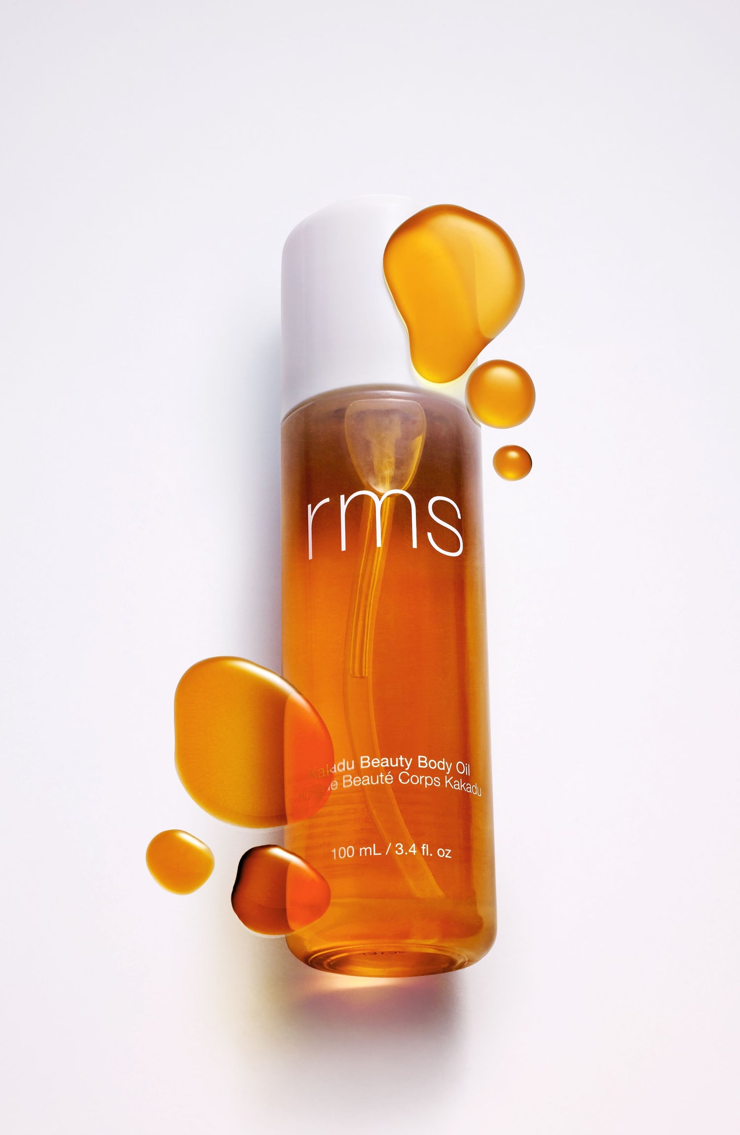 Lifestyle image of RMS Beauty Kakadu Beauty Body Oil
