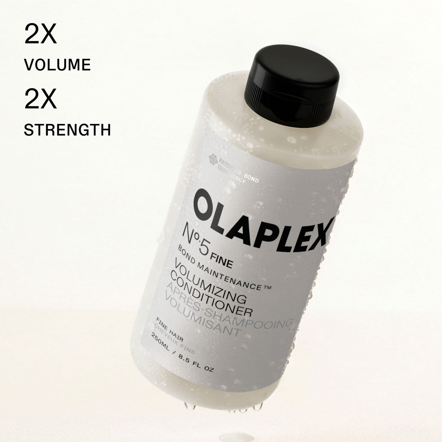 Lifestyle image of Olaplex No.5Fine Bond Maintenance Lightweight Volumizing Conditioner