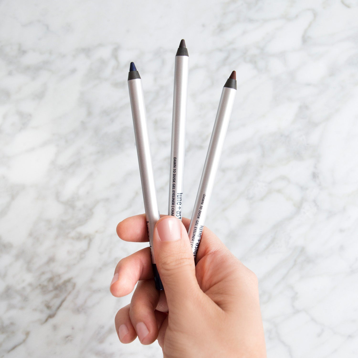Lifestyle image of Lune+Aster Dawn to Dusk Gel Eyeliner