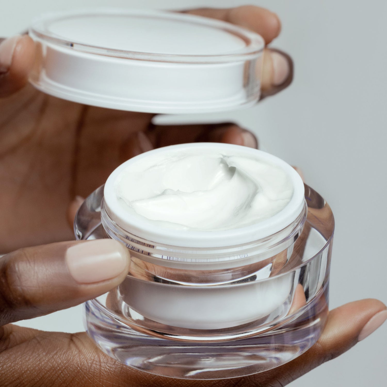 Model image of Obagi Hydrate Luxe Moisture-Rich Cream