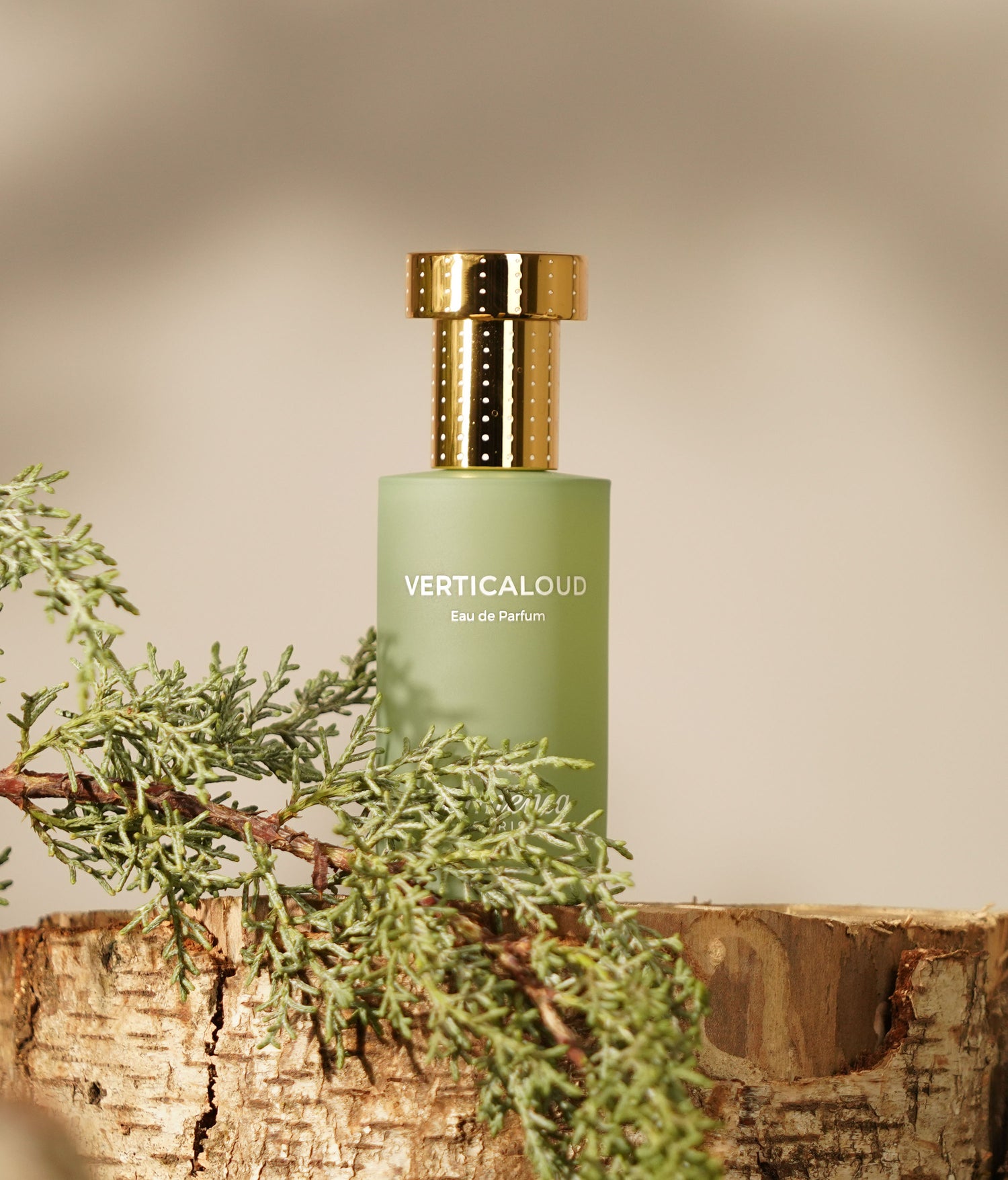 Lifestyle image of Hermetica Verticaloud Eau de Parfum