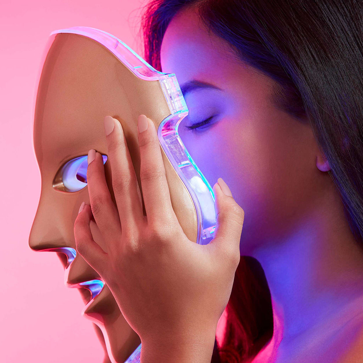 Model image of MZ Skin Light Therapy Golden Facial Treatment Device