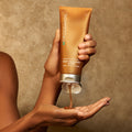 Lifestyle image of Moroccanoil Body Polishing Scrub