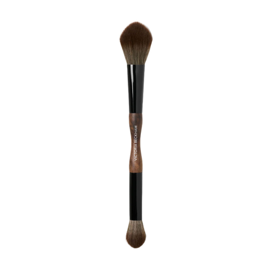 Victoria Beckham Beauty Sculpt and Blend Brush – Victoria Beckham