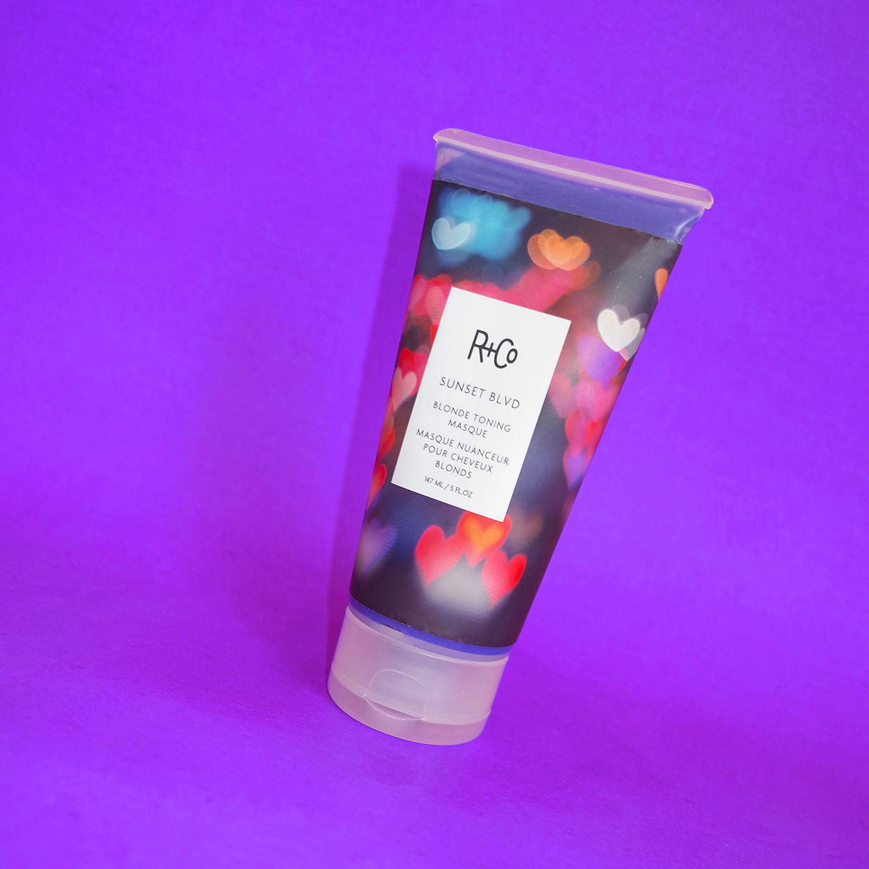 Lifestyle image of R+Co Sunset Blvd Blonde Toning Masque