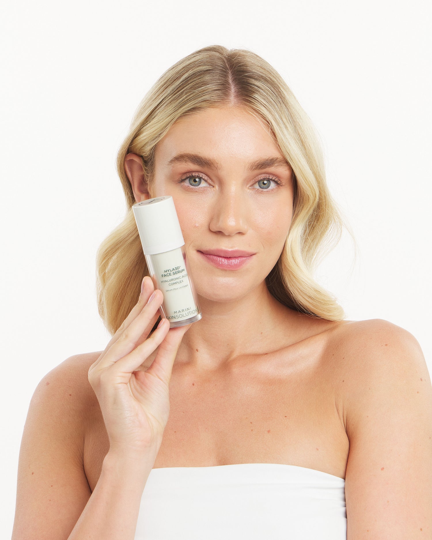 Model image of Marini SkinSolutions Hyla3D Face Serum