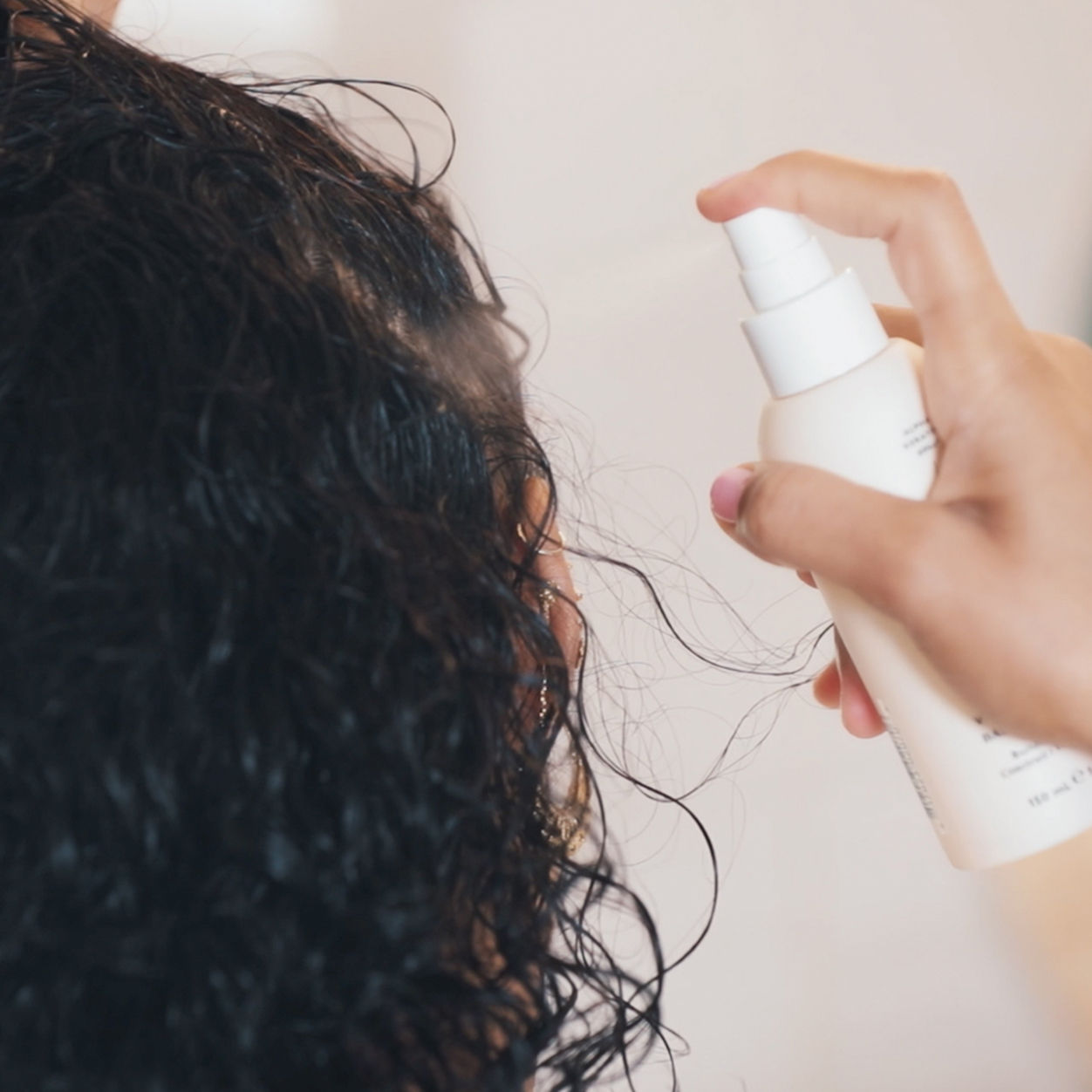 Model image of Virtue Volumizing Primer