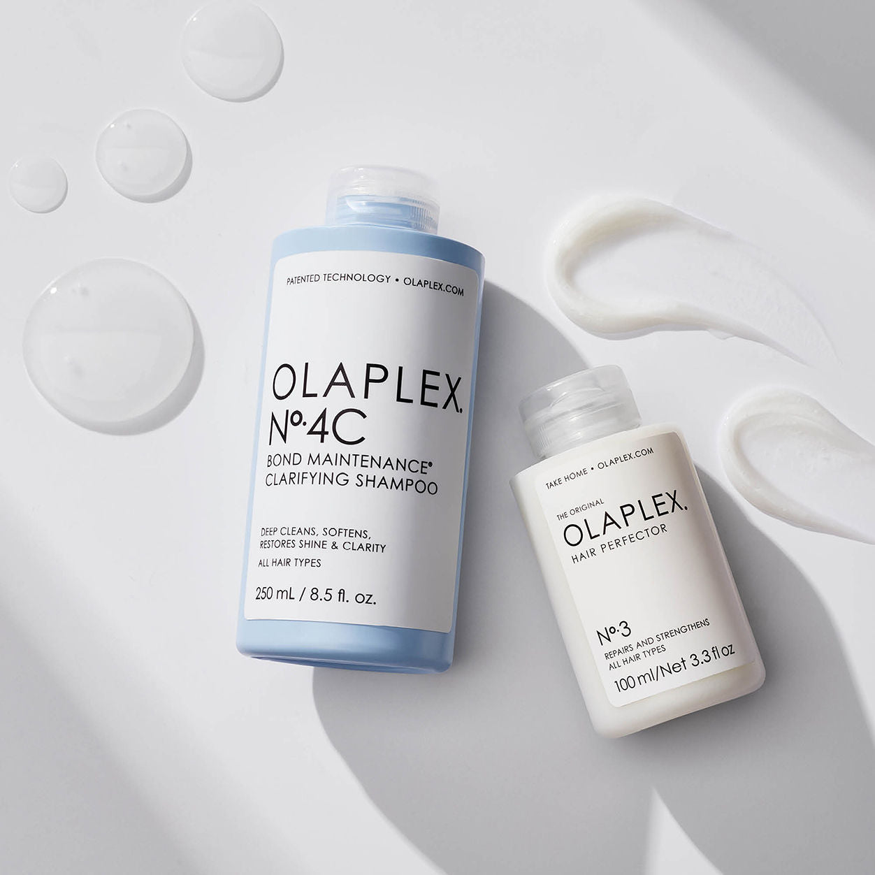 Lifestyle image of Olaplex No.4C Clarifying Shampoo