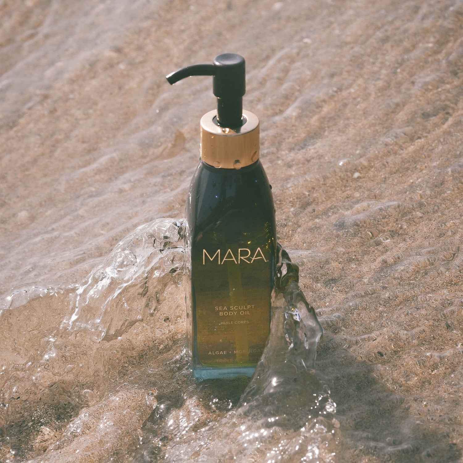 Lifestyle image of Mara Sea Sculpt Body Oil