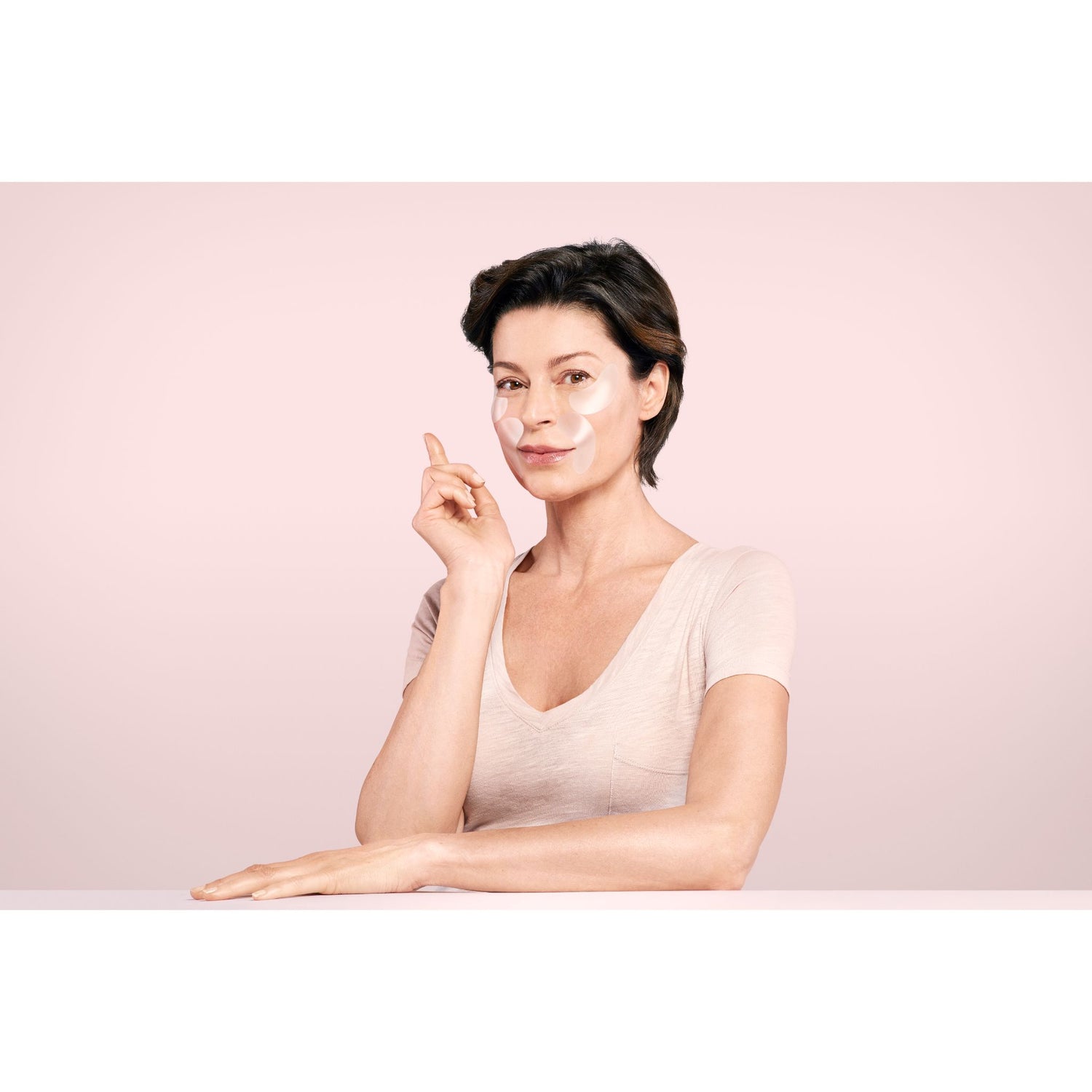 Model image of SIO SiO Eye and Smile Lift 2-pack