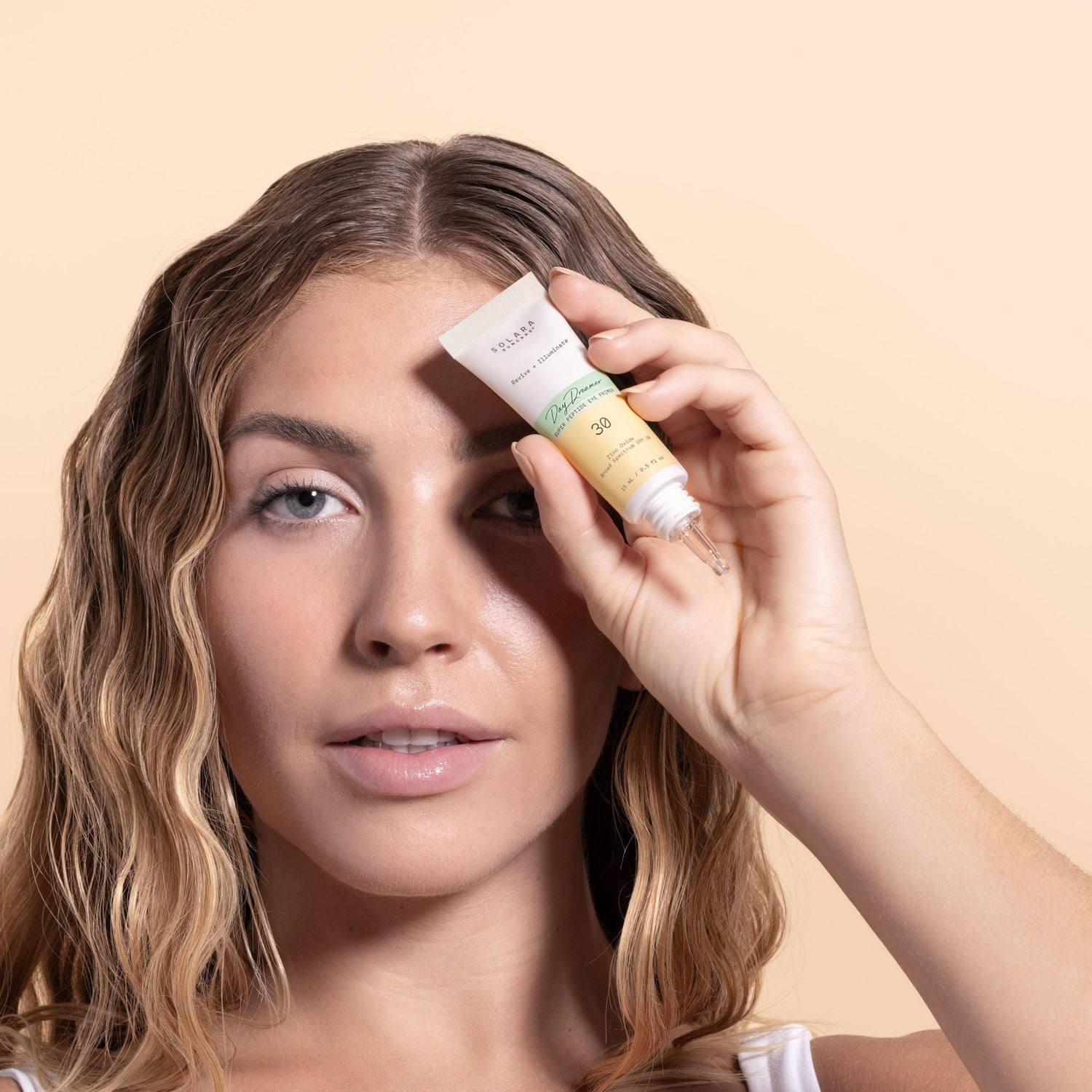 Model image of Solara Suncare Day Dreamer Super Peptide Eye Primer SPF 30