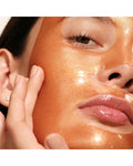 Model image of Augustinus Bader The Hydrogel Face Mask