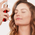 Model image of Jane Iredale Balance Hydration Spray