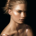 Model image of Hourglass Vanish Flash Highlighting Stick