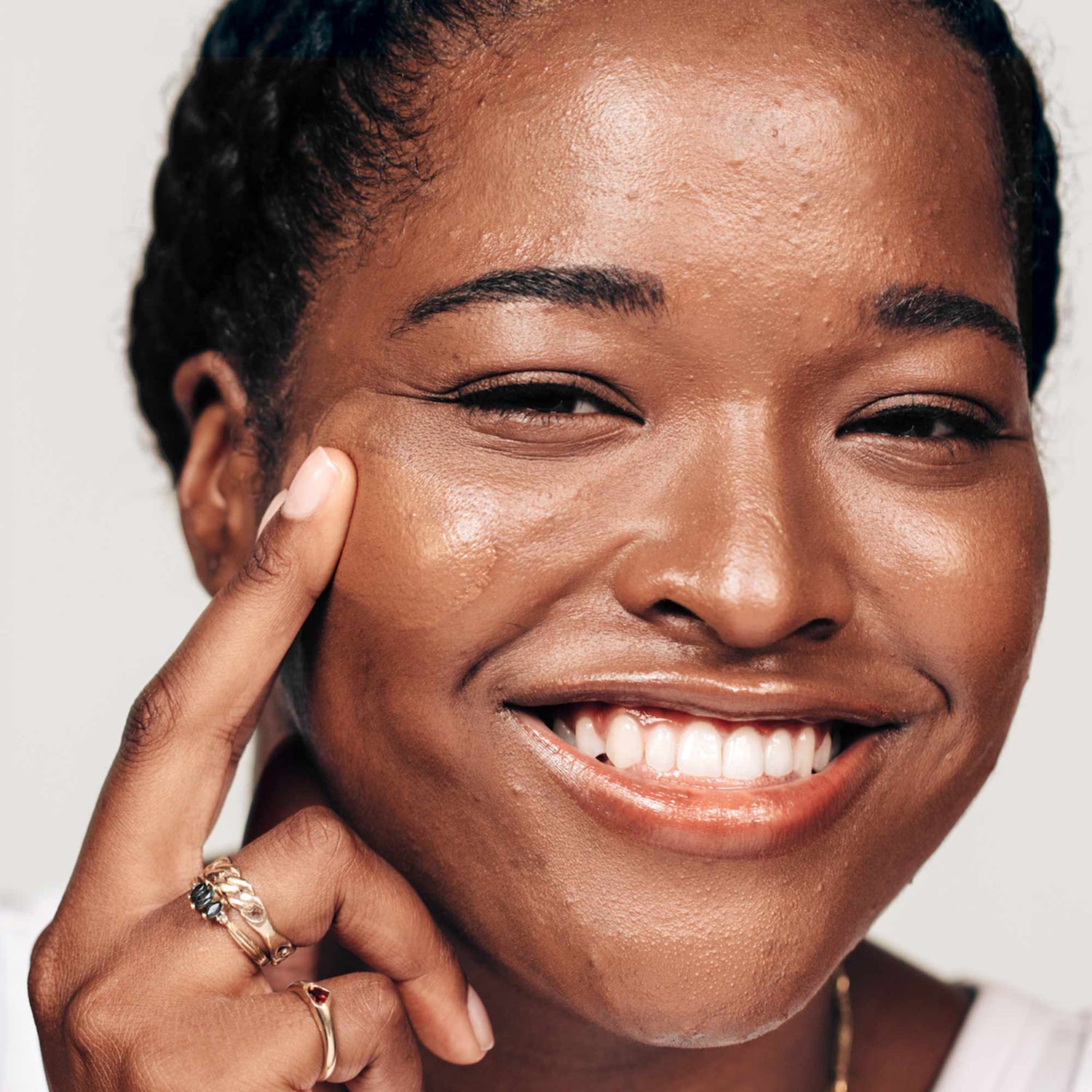 Supergoop! CC Screen 100% Mineral CC Cream SPF 50 Color/Shade variant: 426W model image . This product is for deep complexions