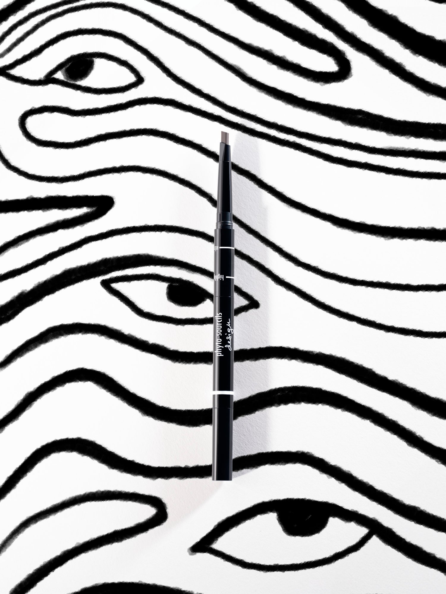 Sisley-Paris Phyto-Sourcils Design Eyebrow Pencil Color/Shade variant: 5 Taupe model image 4 .