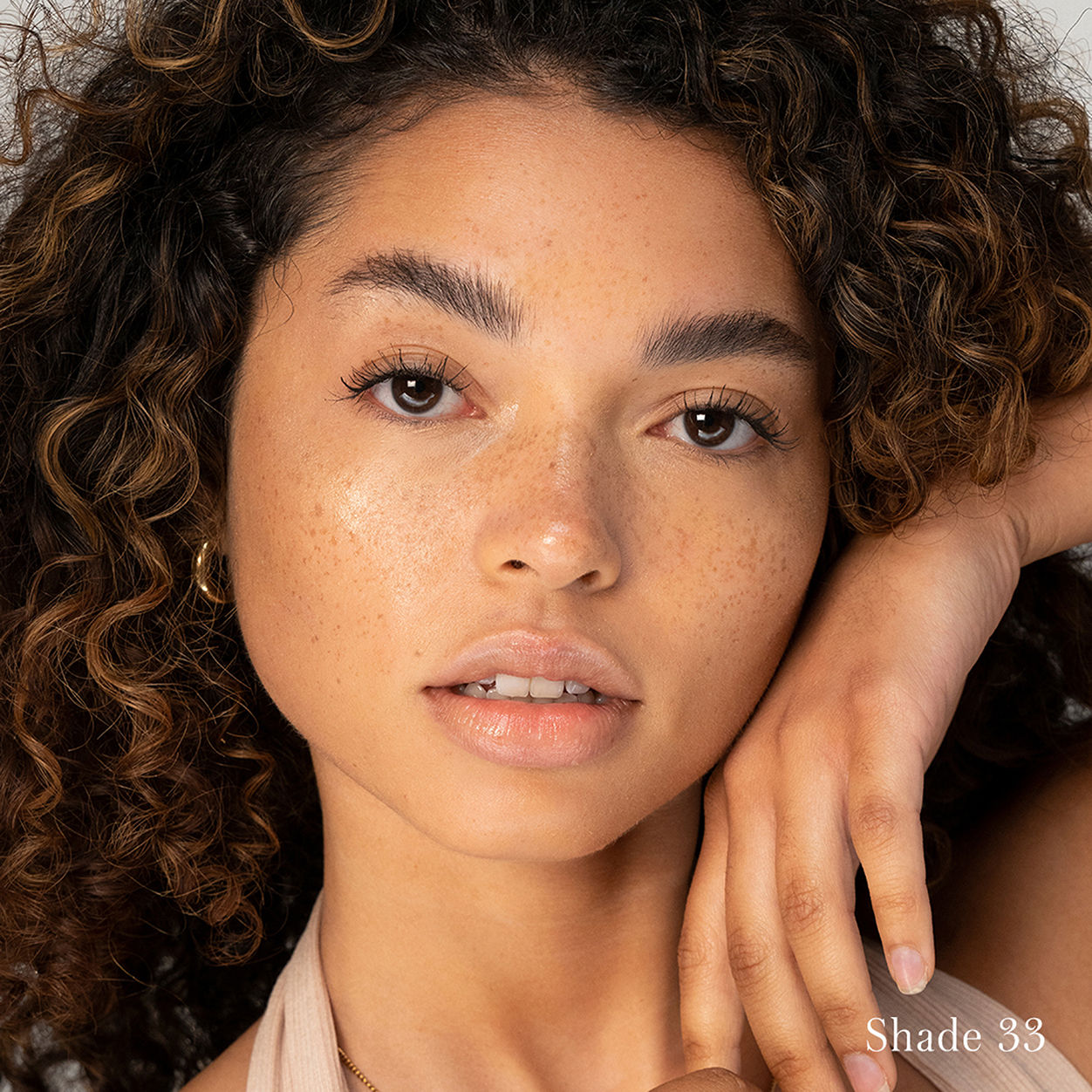 Model image of RMS Beauty UnCoverup Concealer variant: 000
