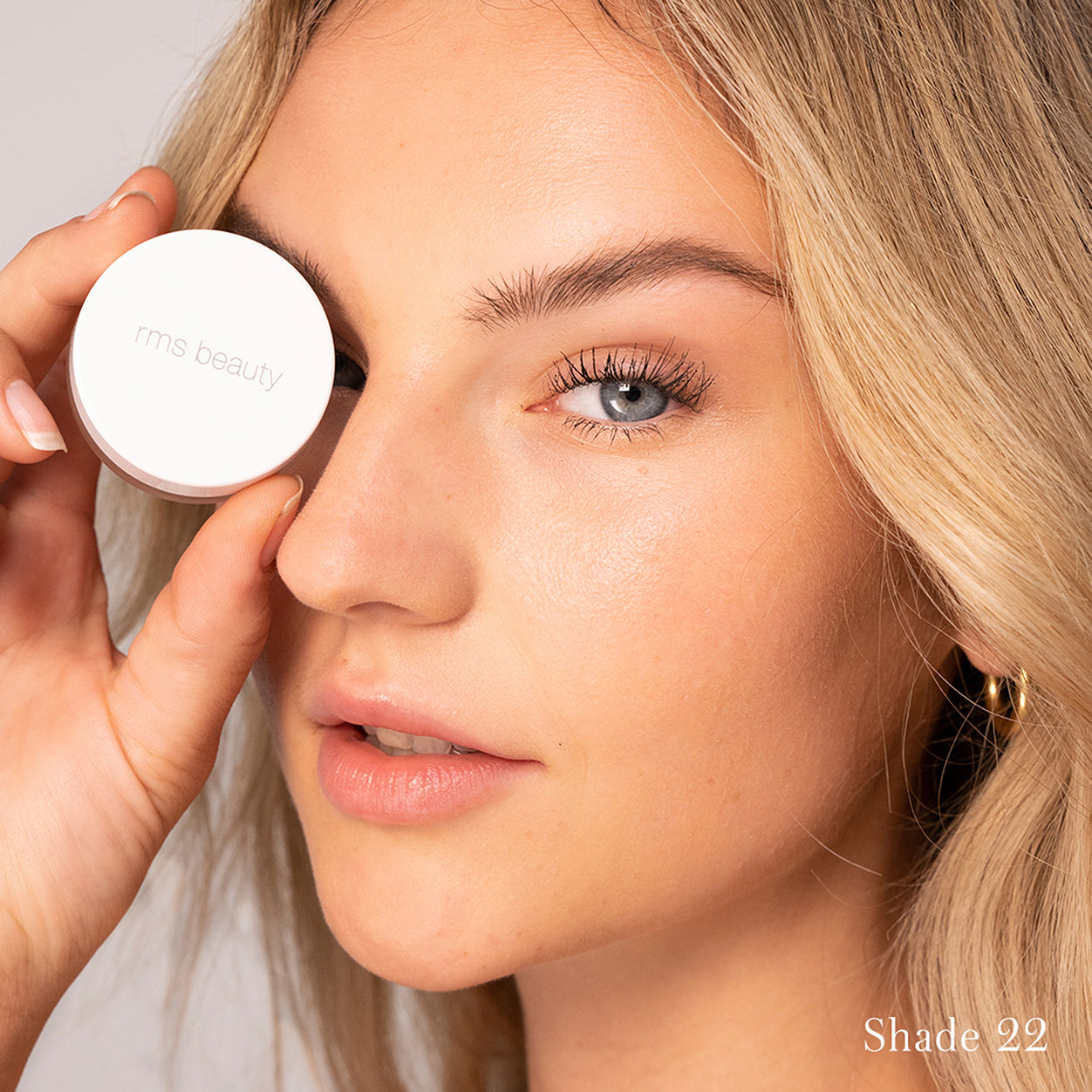 Model image of RMS Beauty UnCoverup Concealer variant: 000