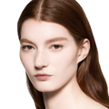 Model image of Victoria Beckham Beauty The Foundation Drops variant: 0 Fair Light