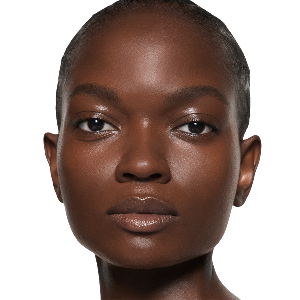 Model image of Victoria Beckham Beauty The Foundation Drops variant: 16 Deep - Deep With Neutral Warm Undertones