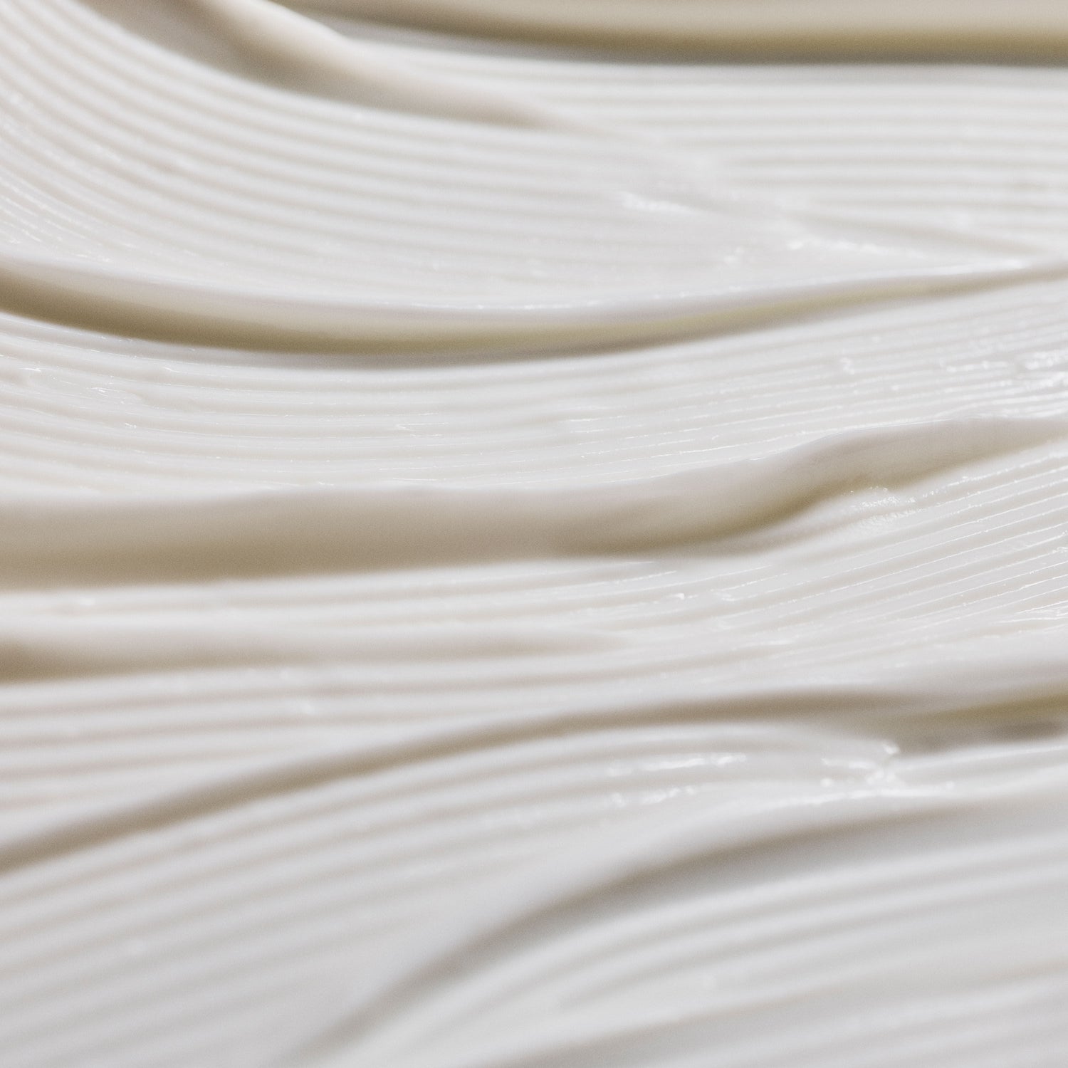 Swatch image of   variant: 1.7 fl oz
