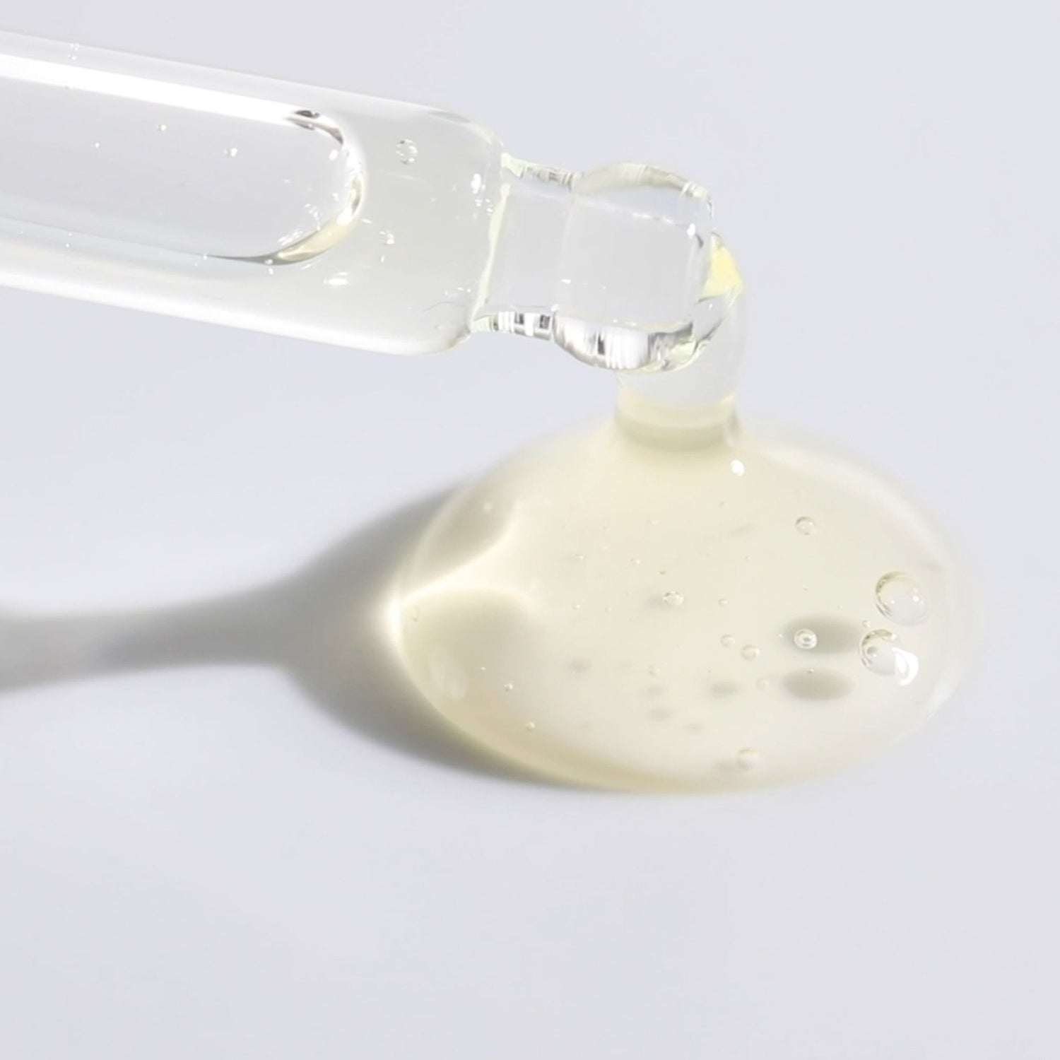 Group swatch image of Dr. Barbara Sturm Super Anti-Aging Serum