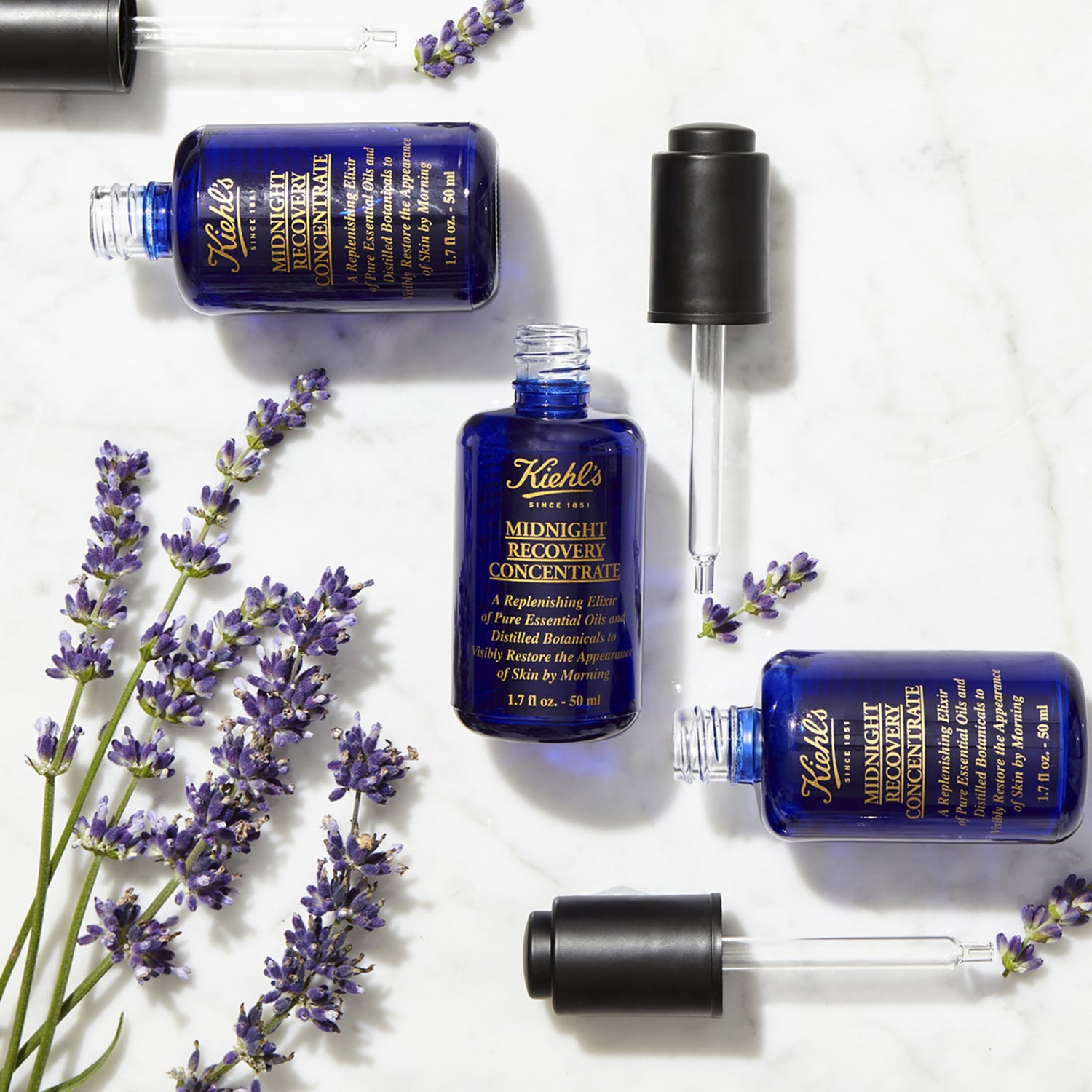 Kiehl's Since 1851 Midnight Recovery Concentrate Size variant: 1 fl oz | 30 ml lifestyle image 3 .