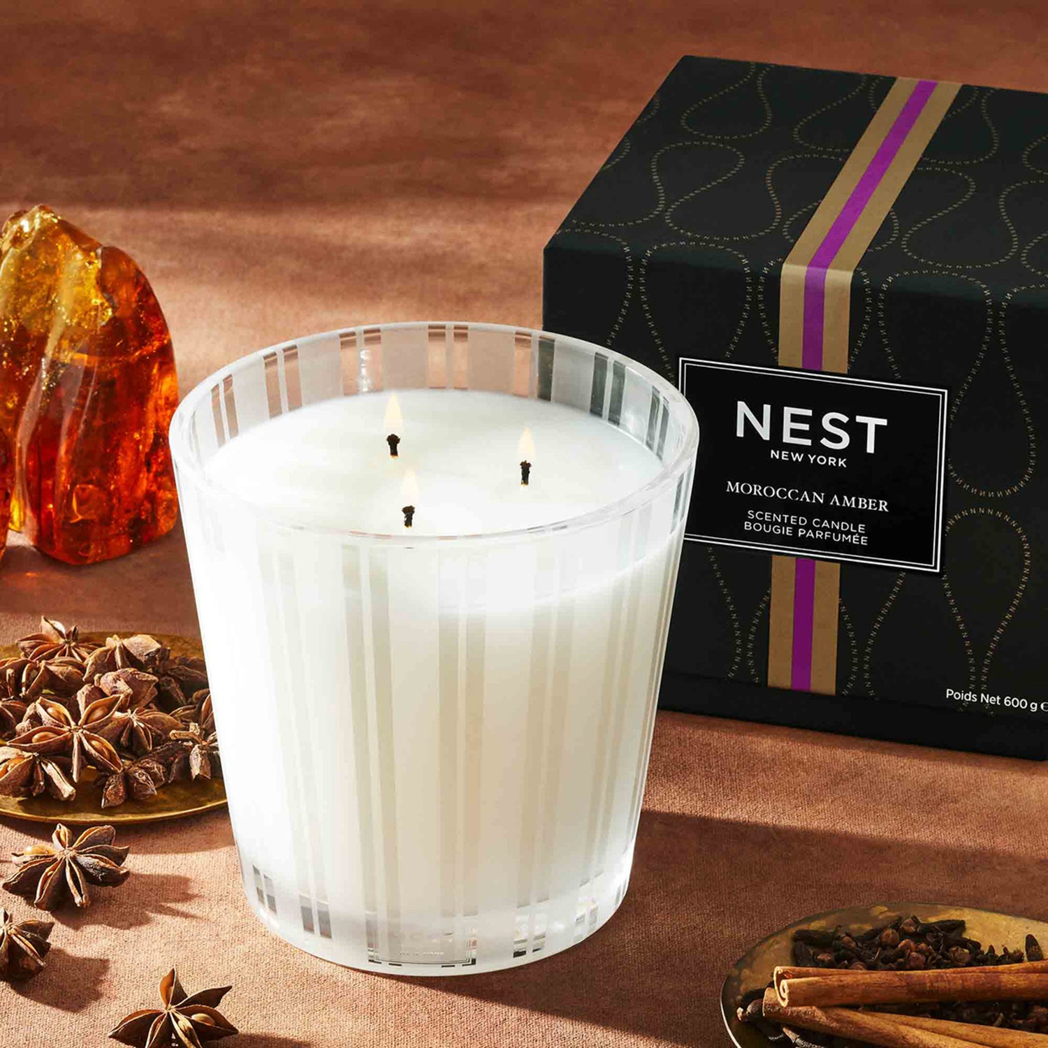 Nest Moroccan Amber Candle Size variant: 21.2 oz (3-Wick) lifestyle image .