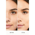 Before and after results of using Laura Mercier Flawless Lumière Radiance-Perfecting Foundation variant: 3N1 BUFF