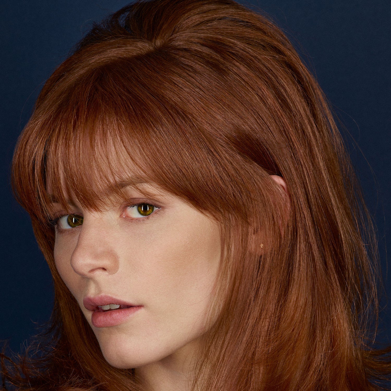 Model image of R+Co Bleu Smooth and Seal Blow-Dry Mist variant: 7.1 oz