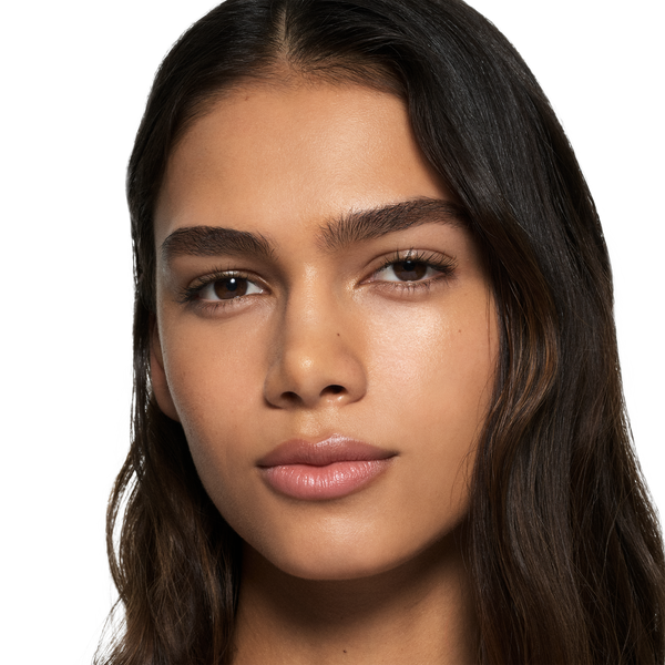 Model image of Victoria Beckham Beauty The Foundation Drops variant: 9 Medium - Medium With Golden Undertones