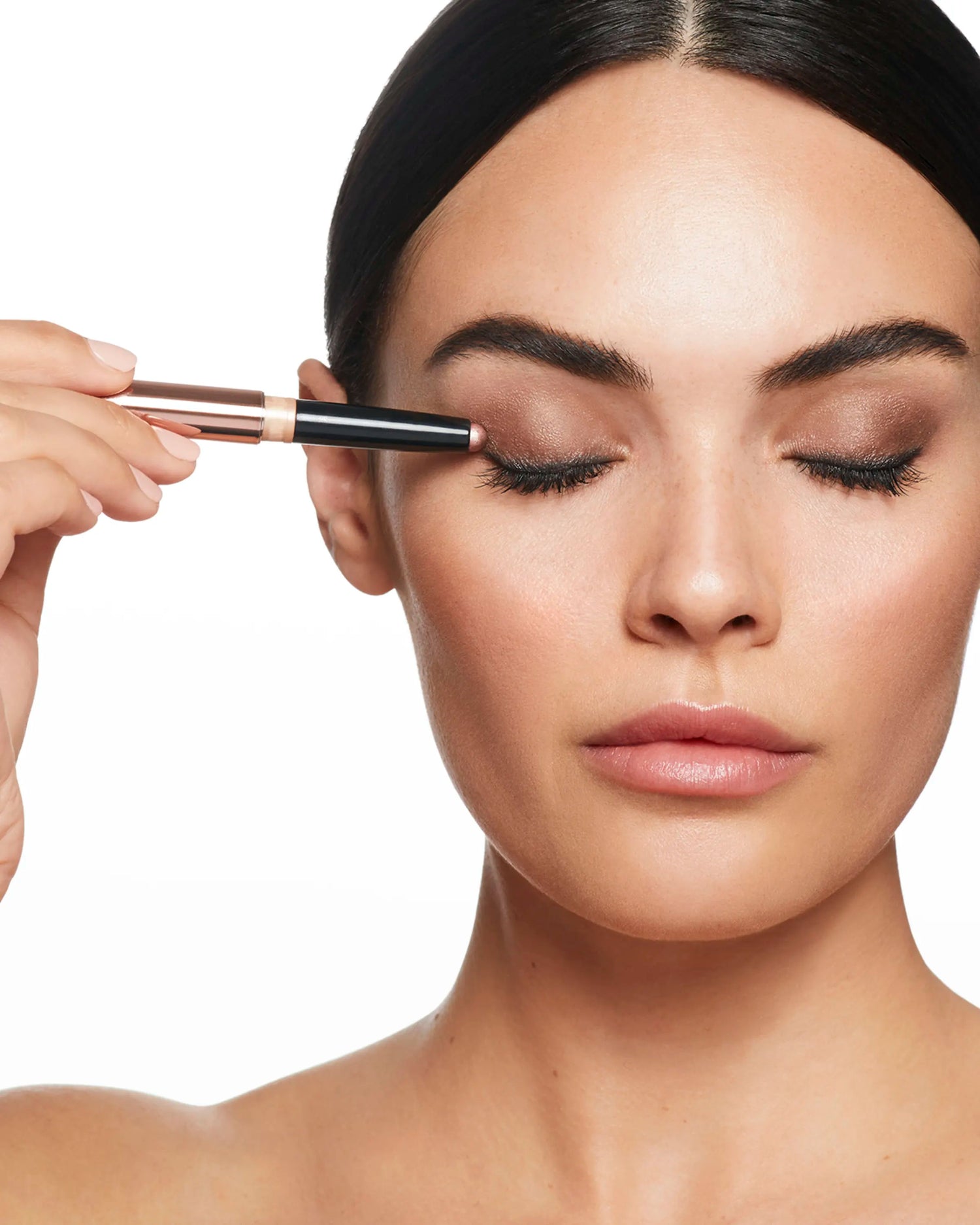 Model image of Trish McEvoy 24 Hour Eye Shadow And Liner variant: Bliss