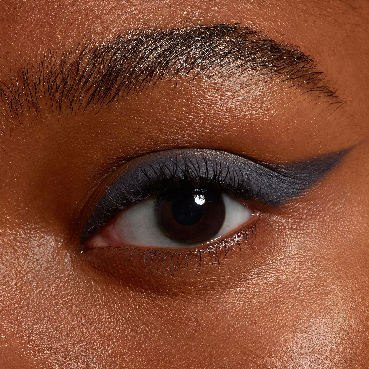 Model image of Neen Pretty Shady Pressed Pigment variant: But