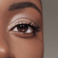 Model image of Victoria Beckham Beauty Lid Lustre variant: Chiffon