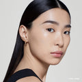 Model image of Bobbi Brown Intensive Serum Foundation SPF 40/30 variant: Cool Sand