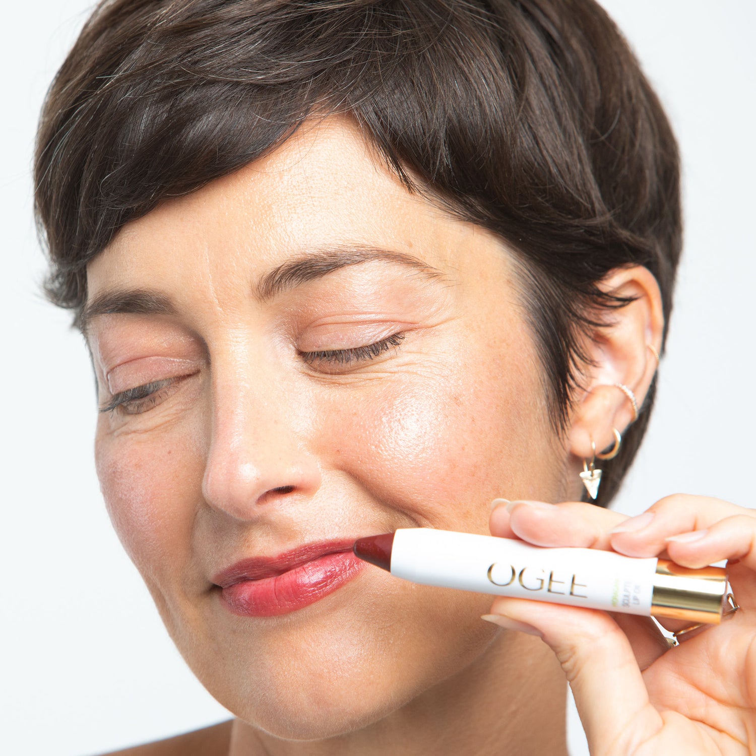 Model image of Ogee Tinted Sculpted Lip Oil variant: Dahlia