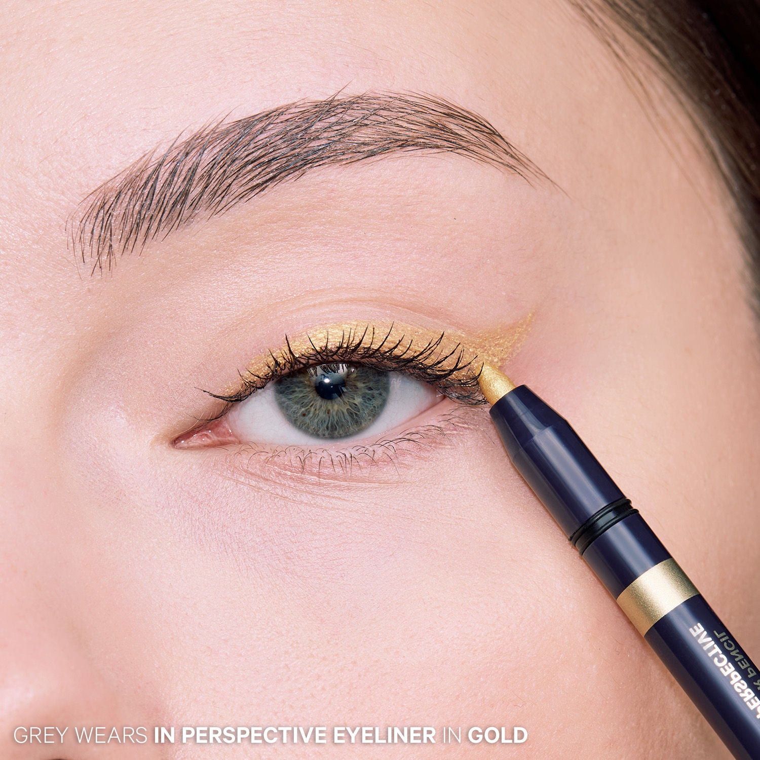 Model image of Kevyn Aucoin In Perspective Eyeliner Pencil variant: Gold