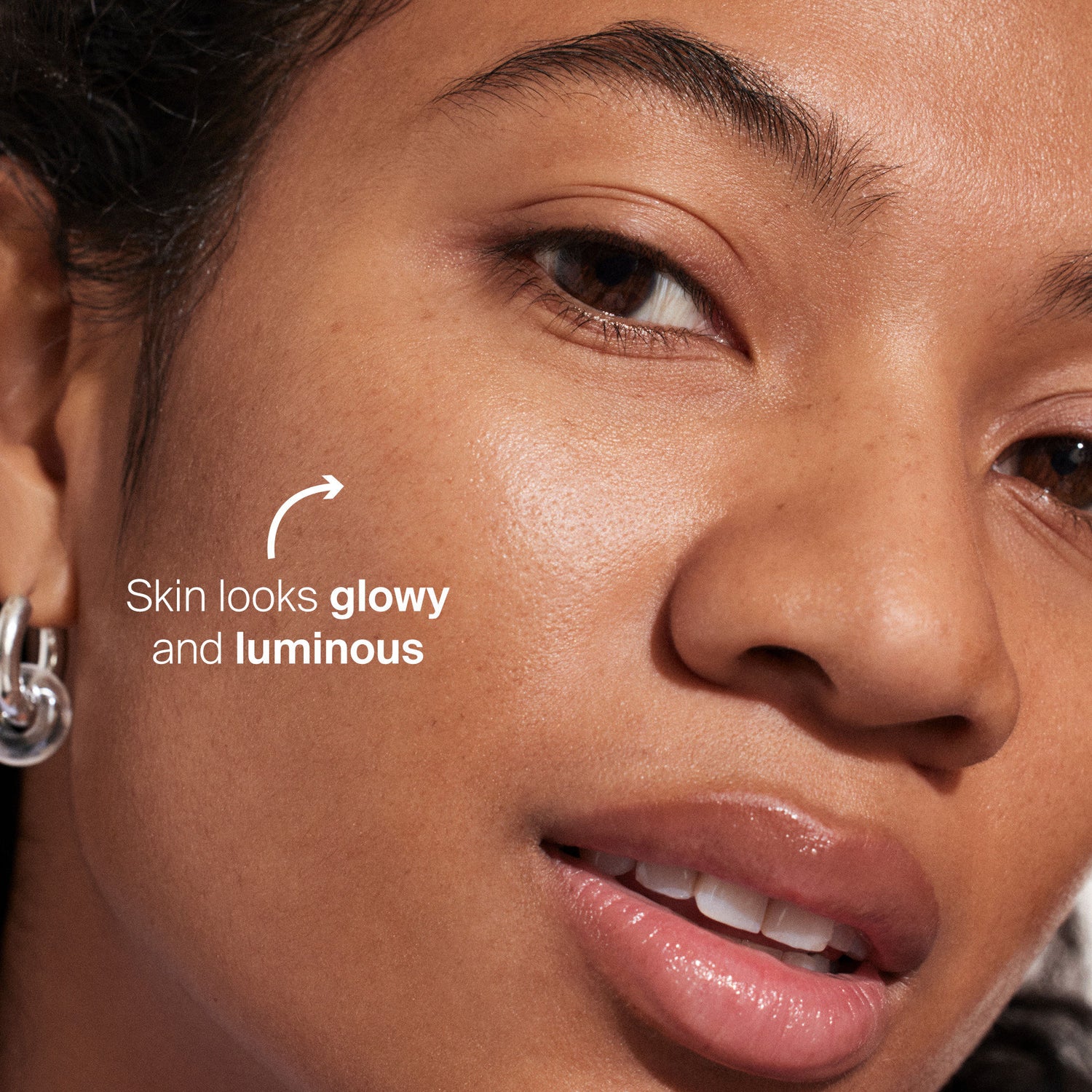 Model image of Supergoop! Glowscreen SPF 40 variant: Golden Hour - 1.7 fl oz